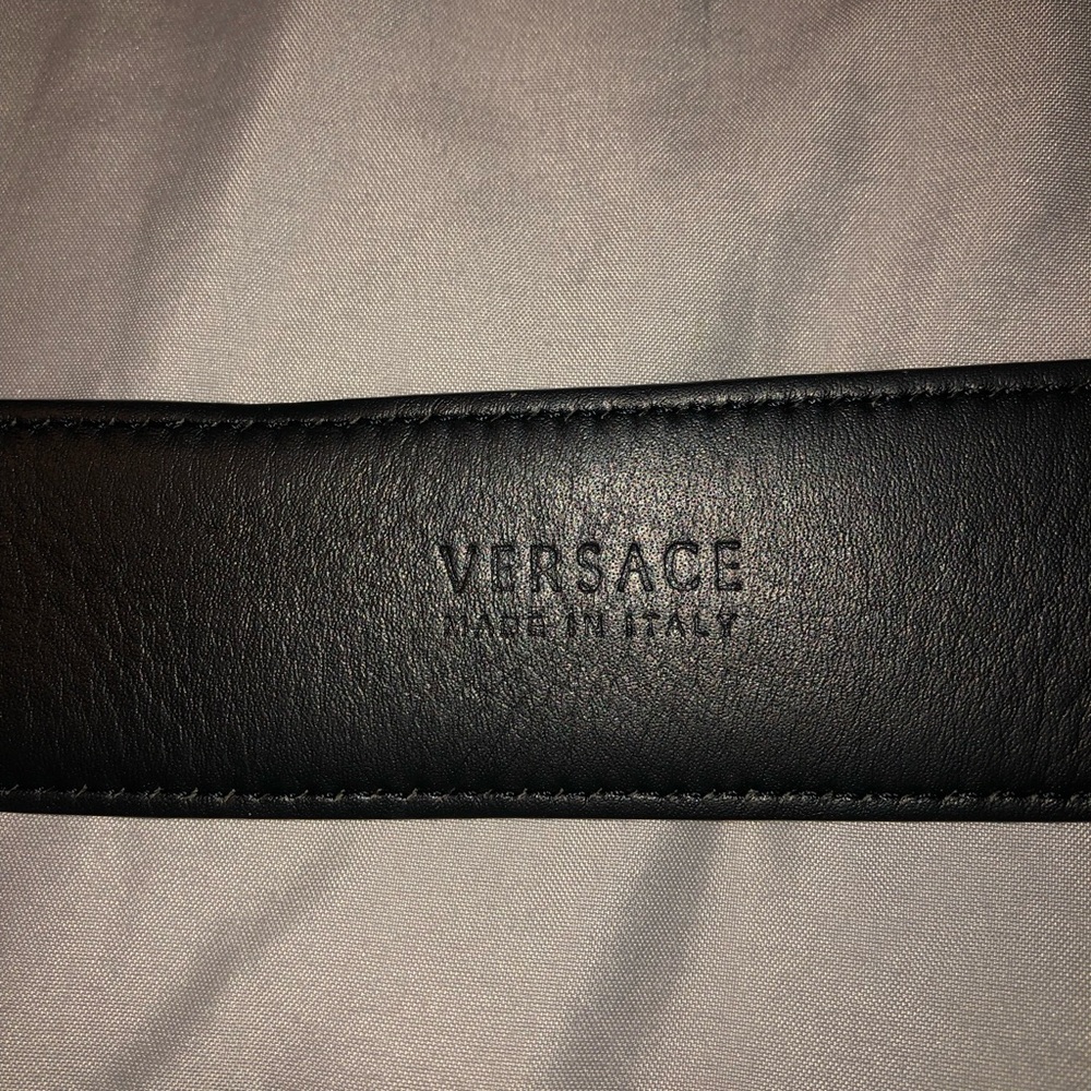 Men Versace belt!